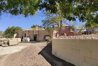 Her Şey Sevmek ve İnanmakla Başlar.