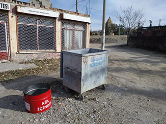 Kül Toplama Varilleri.