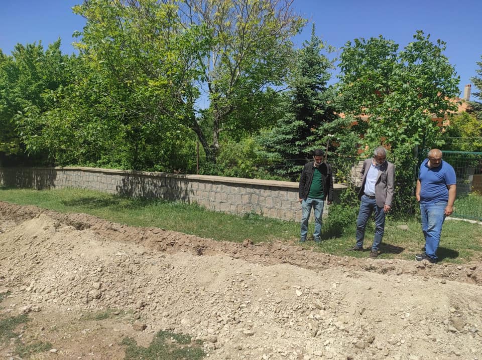 Her Şey Sevmek ve İnanmakla Başlar.