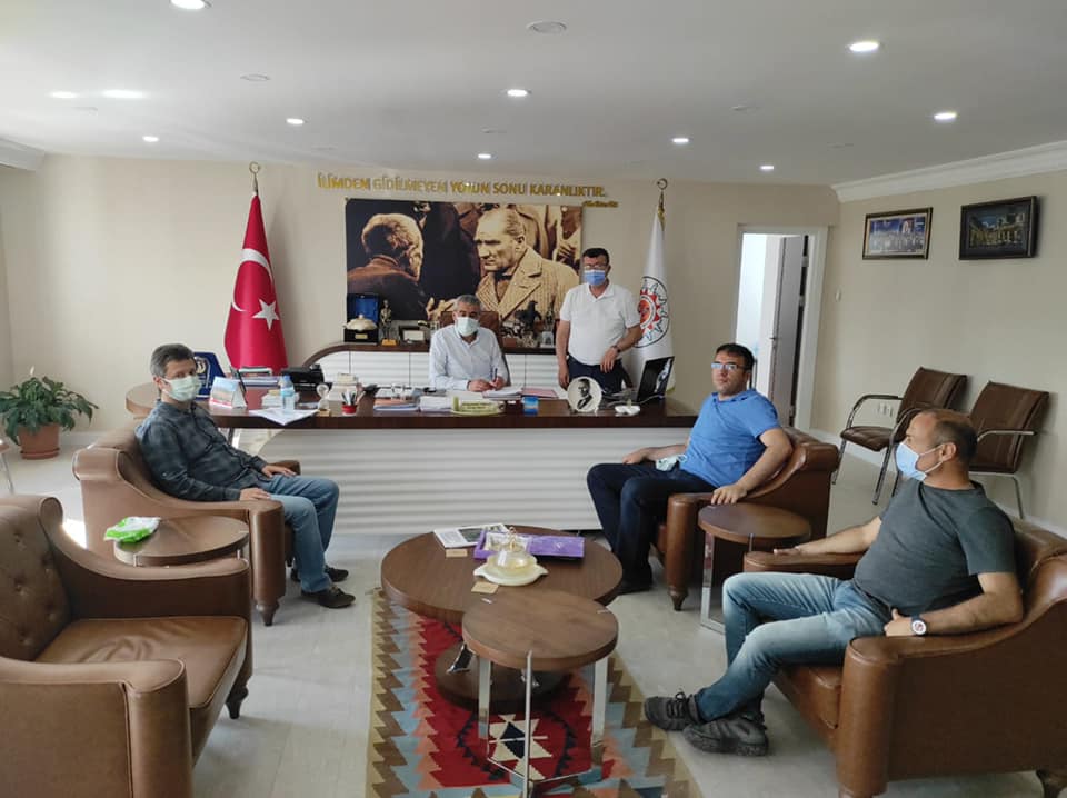 Her Şey Sevmek ve İnanmakla Başlar.