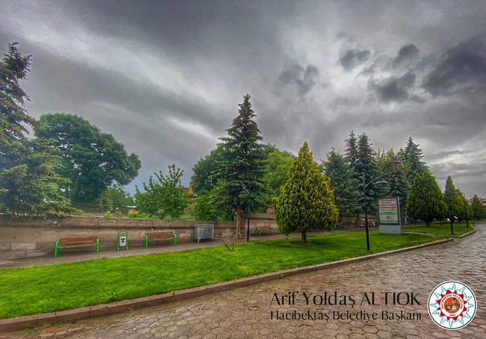 Her Şey Sevmek ve İnanmakla Başlar.