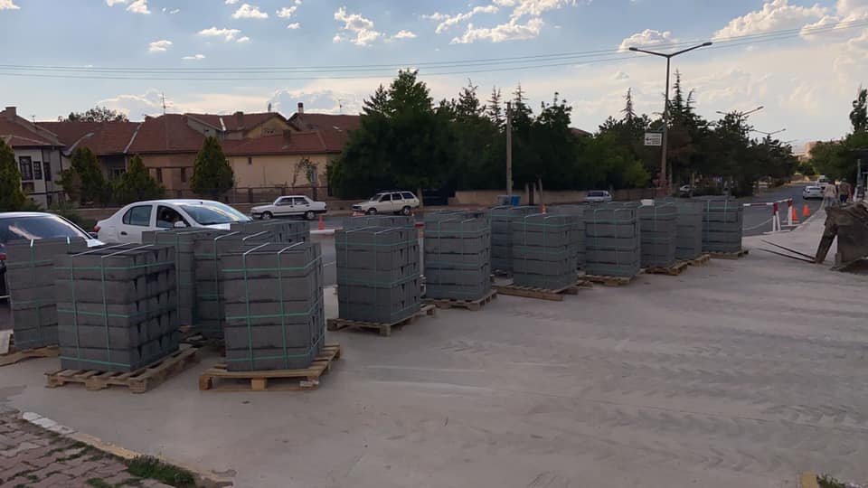 Her Şey Sevmek ve İnanmakla Başlar.