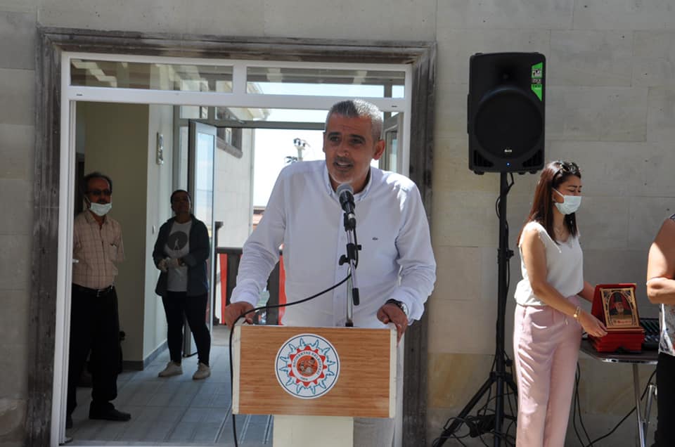 Her Şey Sevmek ve İnanmakla Başlar