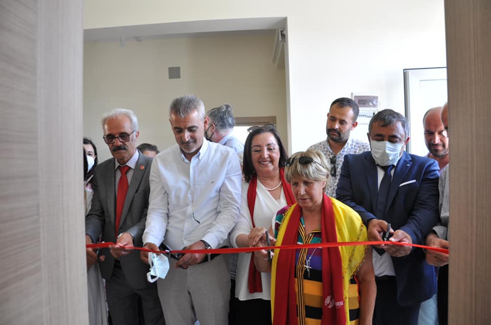 Kadıncık Ana Kütüphanesi Açıldı