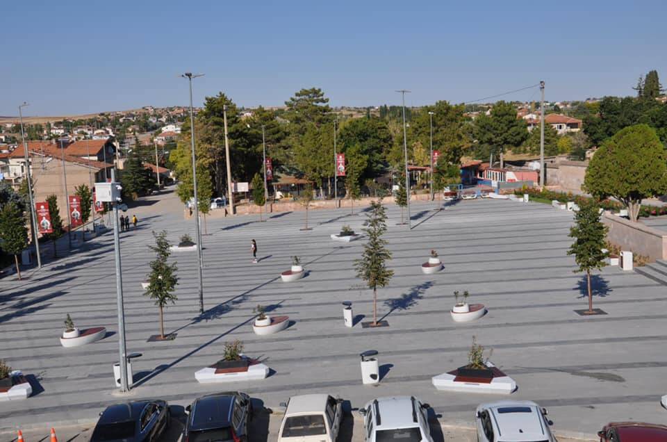 Her Şey Sevmek ve İnanmakla Başlar.