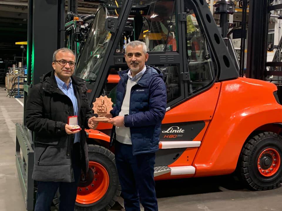 Her Şey Sevmek ve İnanmakla Başlar.