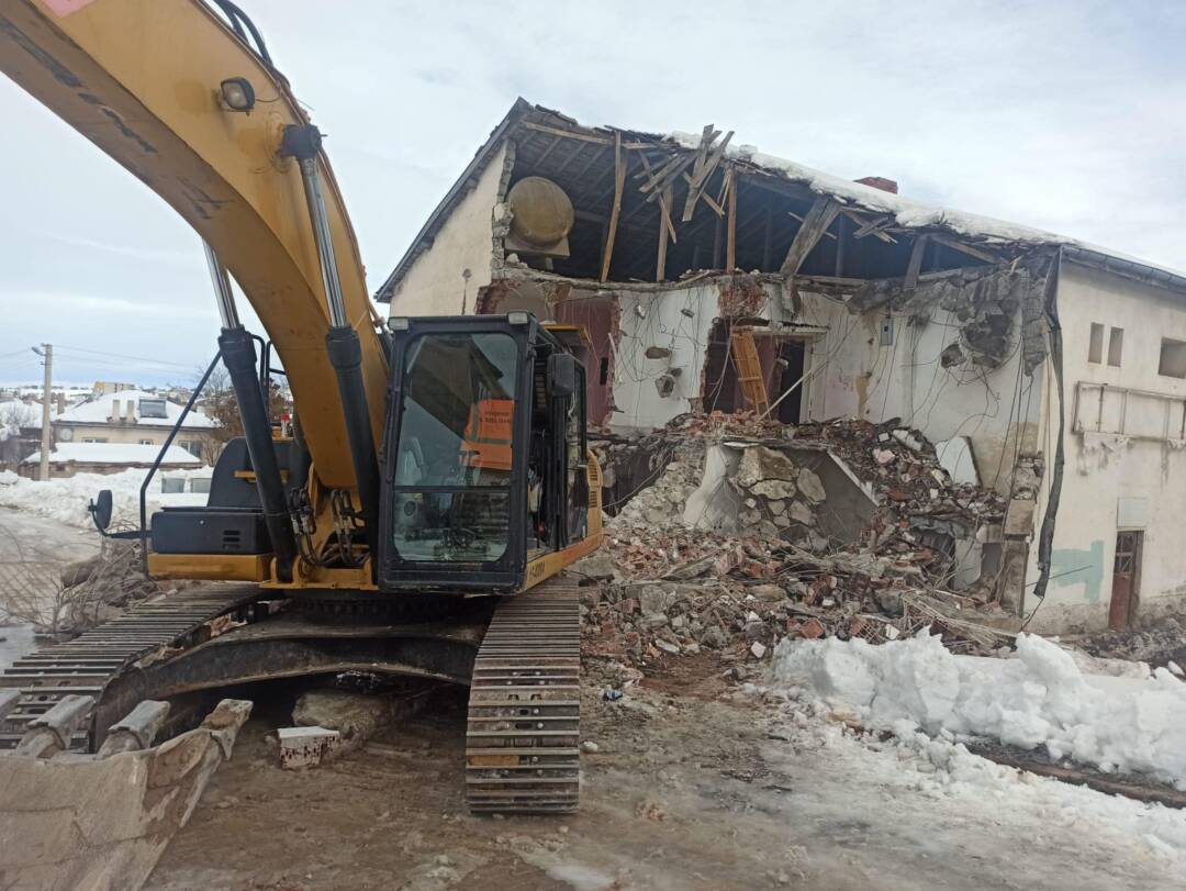 Hacıbektaş’ımıza Gençlik Merkezi Kazandırmanın Mutluluğunu Yaşıyoruz.