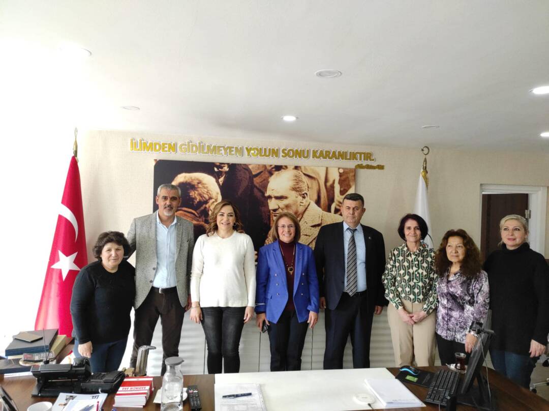 8 Mart Dünya Emekçi Kadınlar Günü’müze Tüm Eli Öpülesi Kadınlarımızı Bekliyoruz.