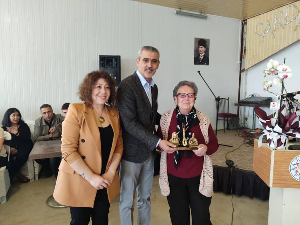 Anneler Gününüz Kutlu Olsun.