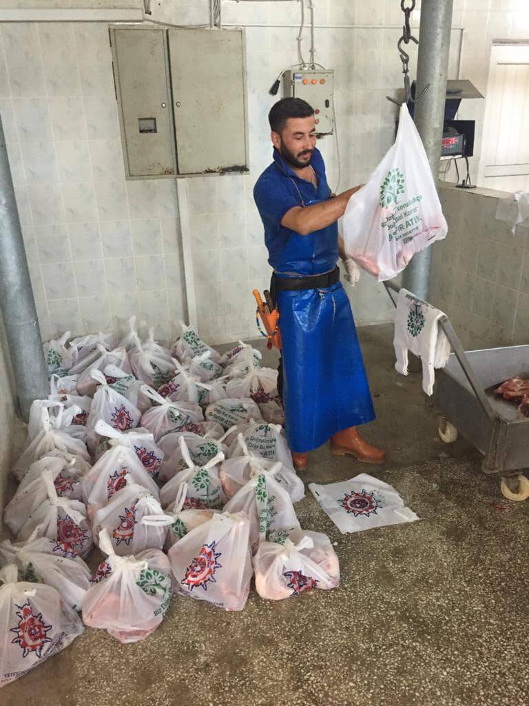 Her Şey Sevmek ve İnanmakla Başlar.