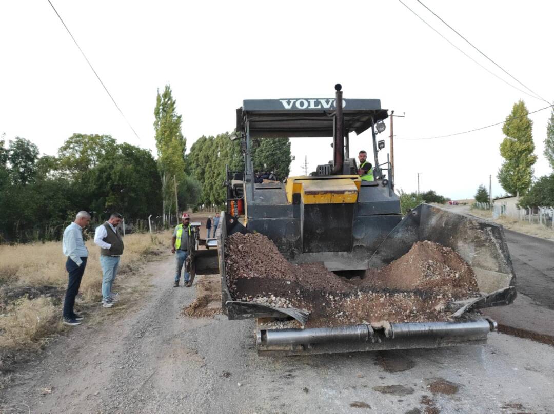 Her Şey Sevmek ve İnanmakla Başlar.