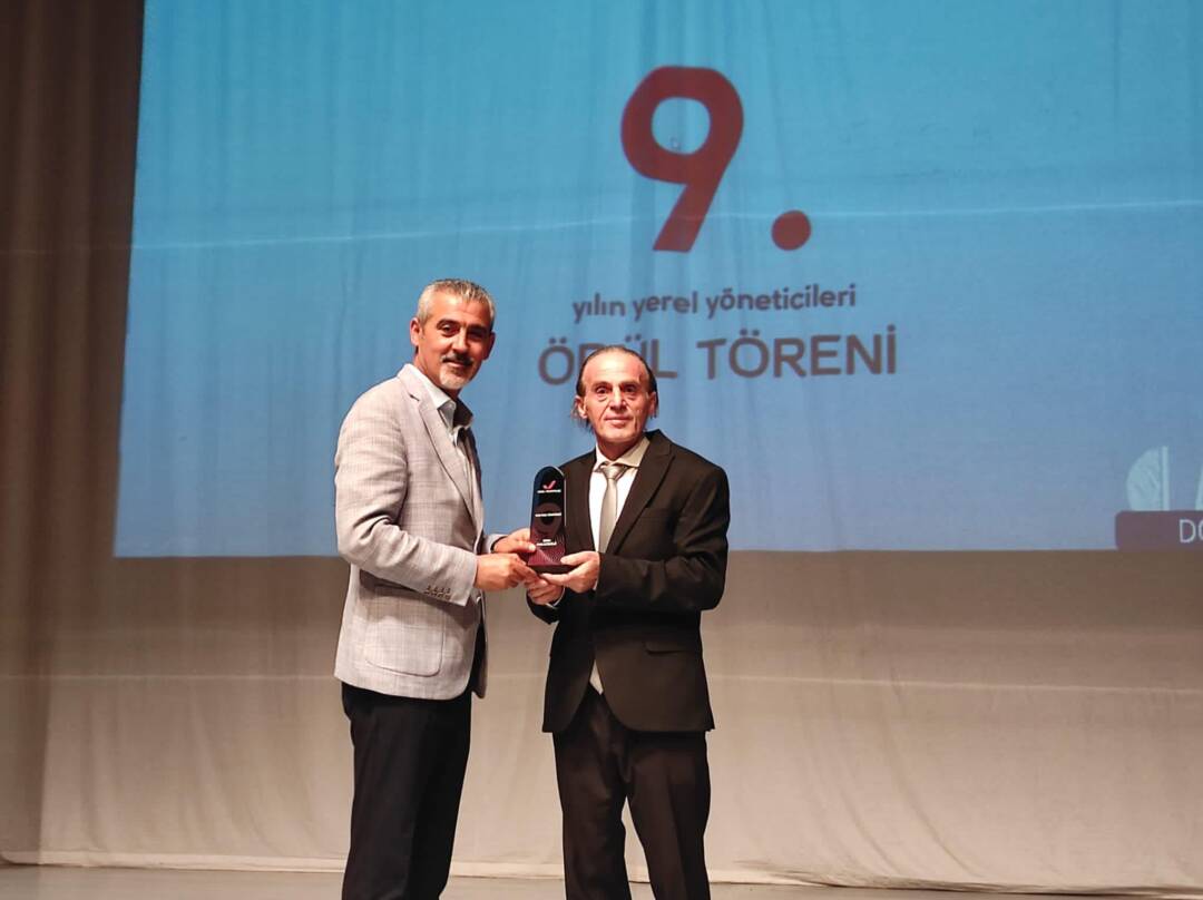 Her Şey Sevmek ve İnanmakla Başlar.