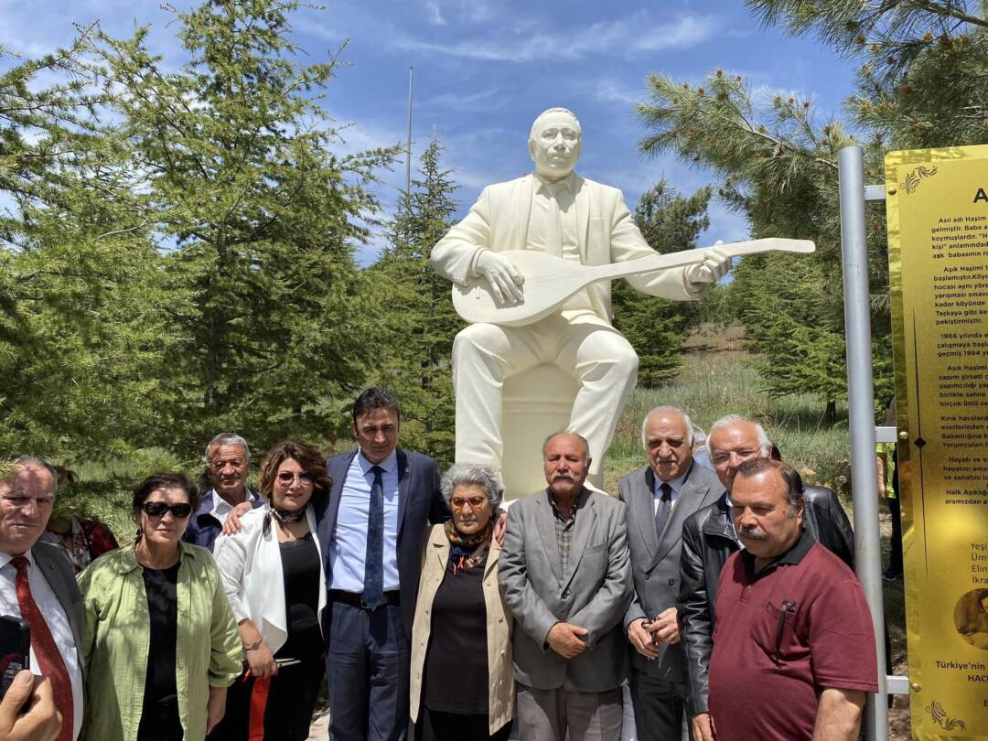 Aşık Haşimi Aslıhak Anıt Açılışı