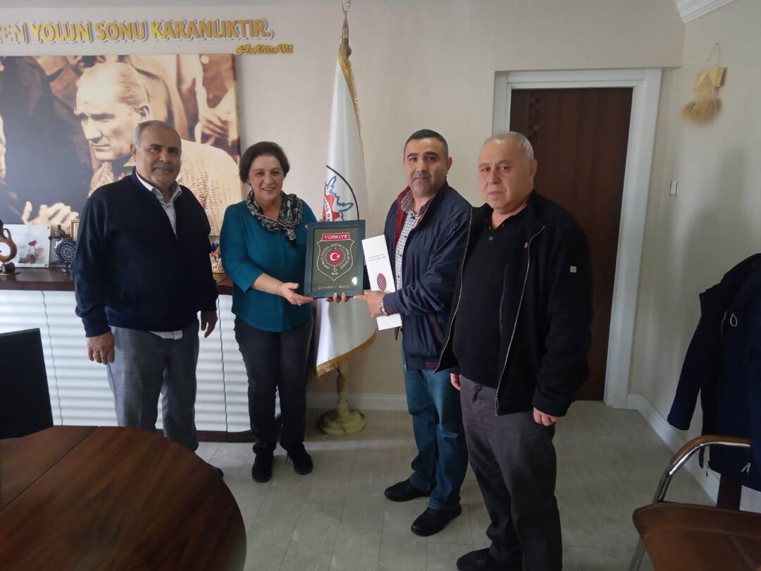 Türkiye Harp Malülü Gaziler Şehit Dul ve Yetimleri Derneği Ankara 1.Nolu Şube Başkanı Sn.Celel Şahan’ın nazik ziyaretlerinden dolayı teşekkür ederiz.