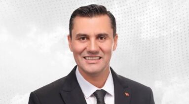 Işıklar Yoldaşın Olsun ferdi ZEYREK