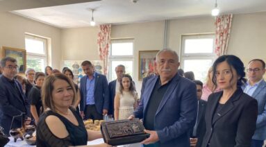 Hayat Boyu Öğrenme Haftası etkinlikleri kapsamında, Hacıbektaş Halk Eğitimi Merkezi Müdürlüğü tarafından düzenlenen 2024-2025 Eğitim-Öğretim Yılı Yıl Sonu Sergisi ve Gıda Kermesi’ne katıldık.