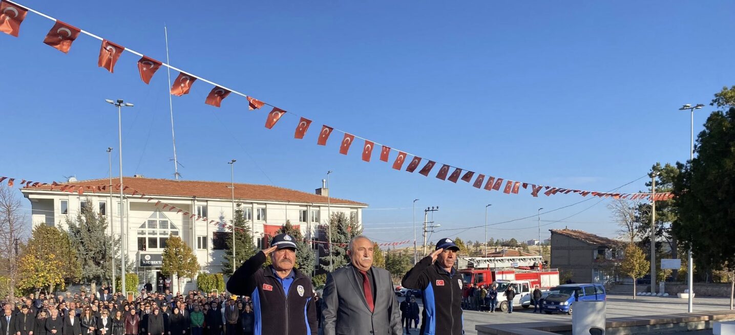 Ulu Önder Gazi Mustafa Kemal Atatürk’ü aramızdan ayrılışının 87. yılında saygı ve özlemle andık.