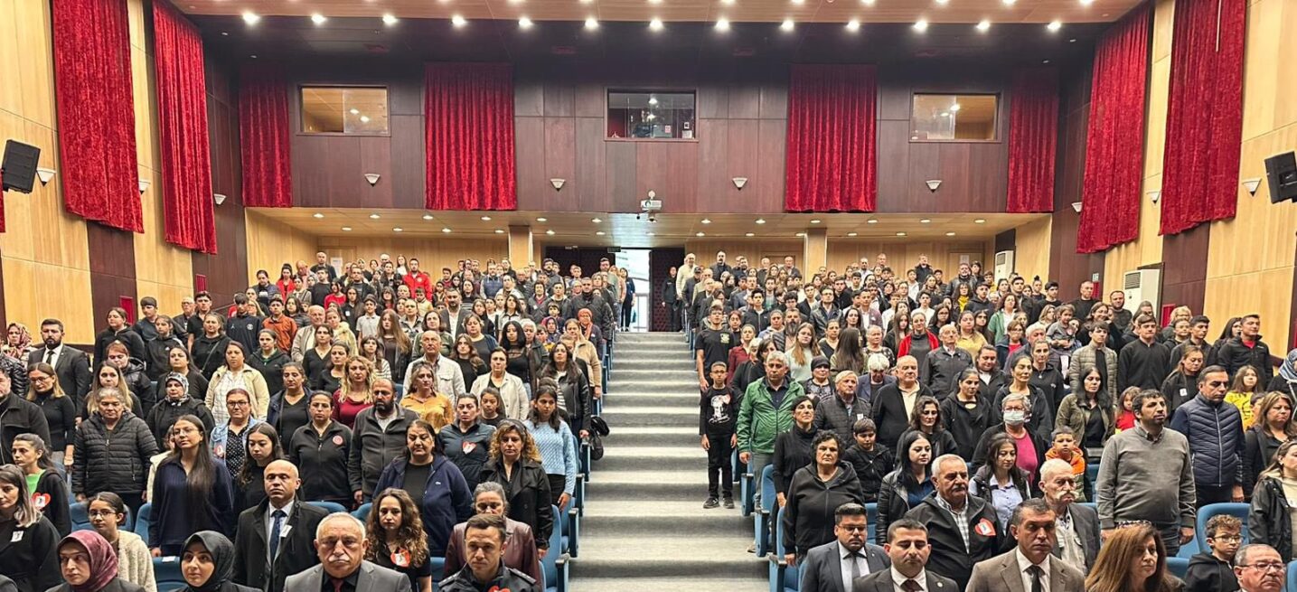 Ulu Önder Gazi Mustafa Kemal Atatürk’ü aramızdan ayrılışının 87. yılında saygı ve özlemle andık.