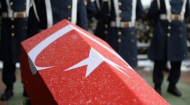 Şehitlerimizin Ailelerine ve Emniyet Teşkilatımıza başsağlığı ve sabır diliyoruz.