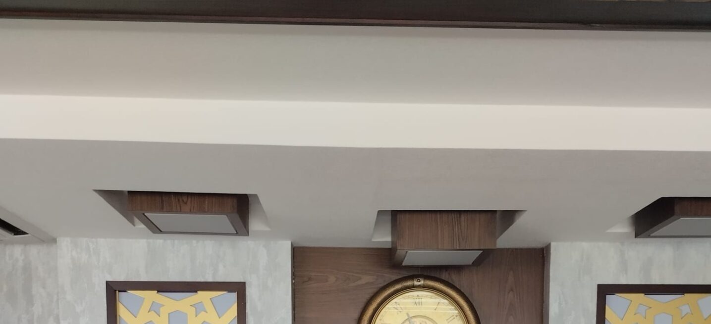Kayseri 6. Karayolları Bölge Müdürü Sayın Umut Akyazı’yı makamında ziyaret ettik.