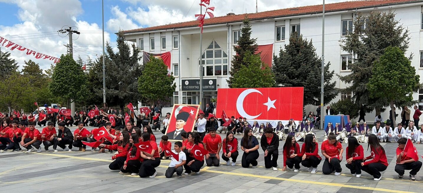 19 Mayıs Atatürk’ü Anma, Gençlik ve Spor Bayramımız kutlu olsun.