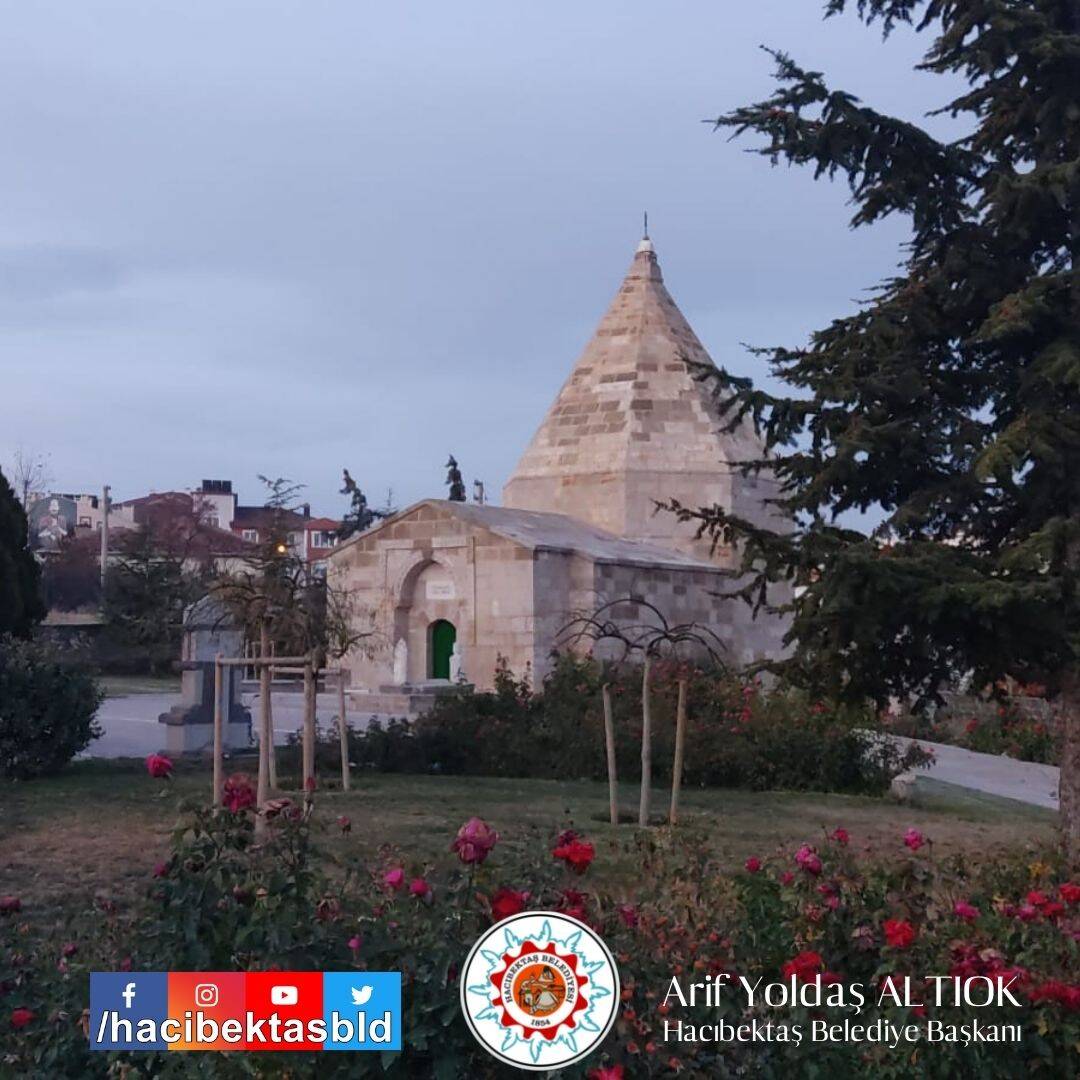 Bektaş Efendi Türbesinden Tüm Dostlara İyi Haftalar Diliyorum.