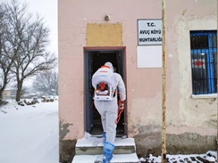 Hacıbektaş’ın köylerinde de dezenfekte çalışmalarına yoğun bir şekilde devam etmekteyiz.