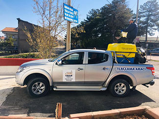 LAVRA DÖNEMİ İLAÇLAMA ÇALIŞMASI YAPILIYOR.