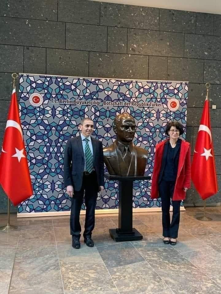 Sizleri Yürekten Kutluyorum